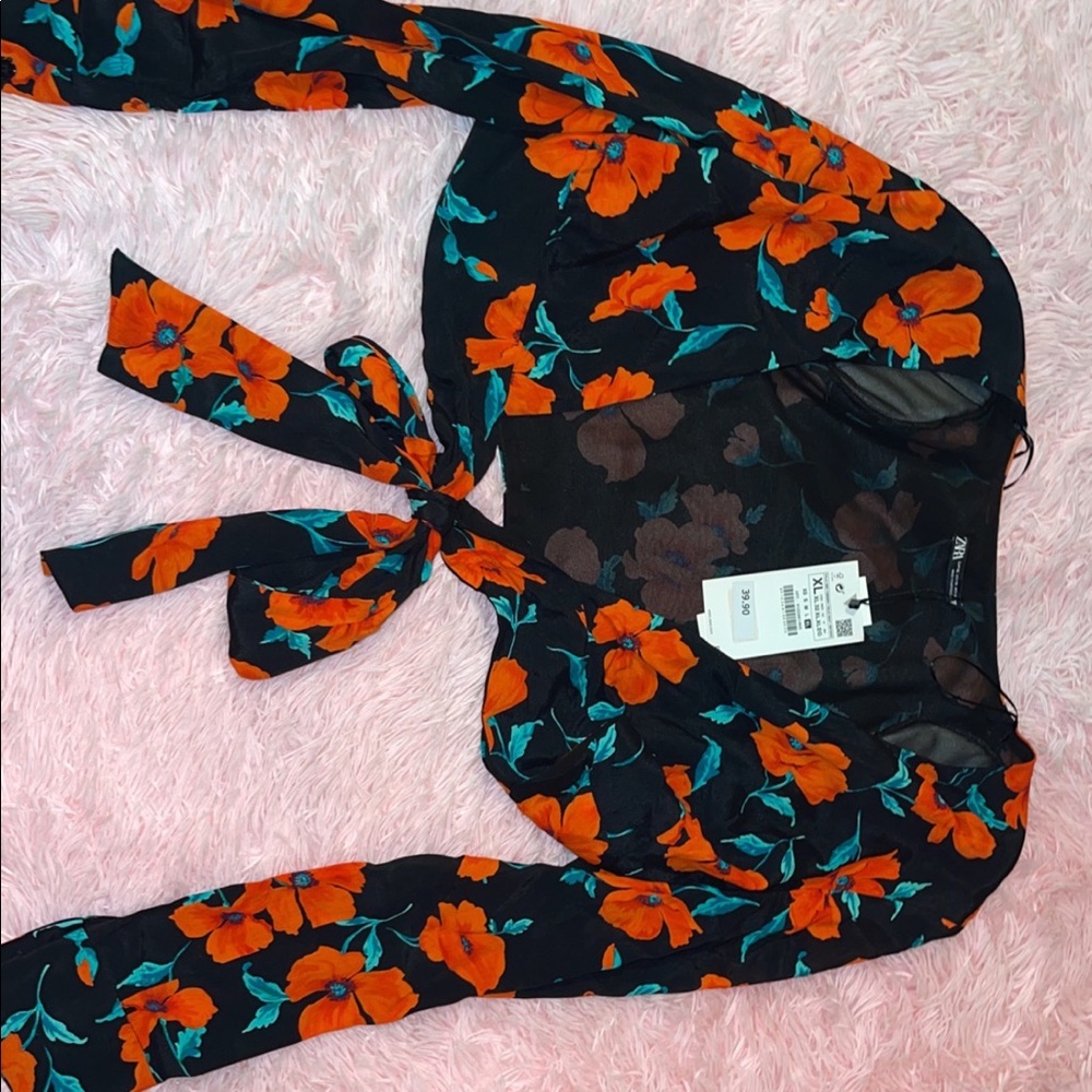 Zara tie crop top